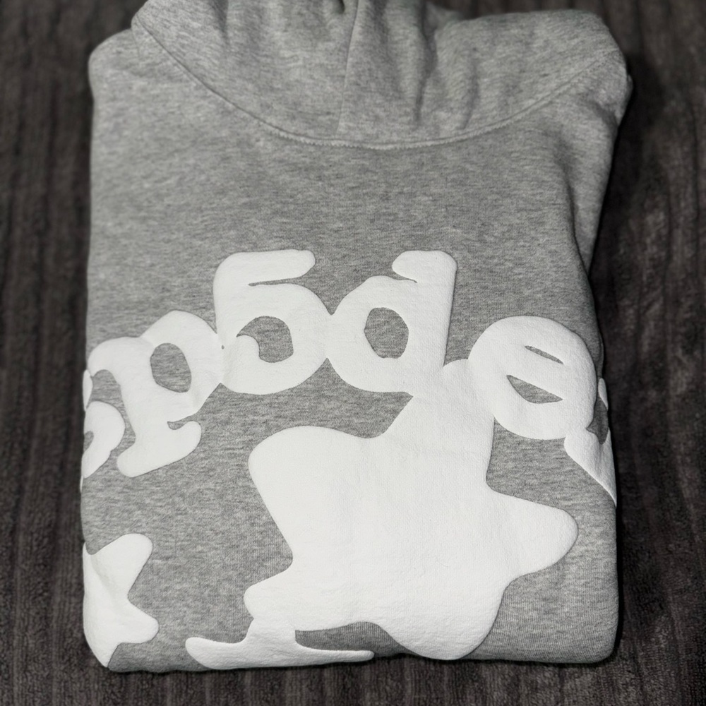 Beluga grey sp5der hoodie